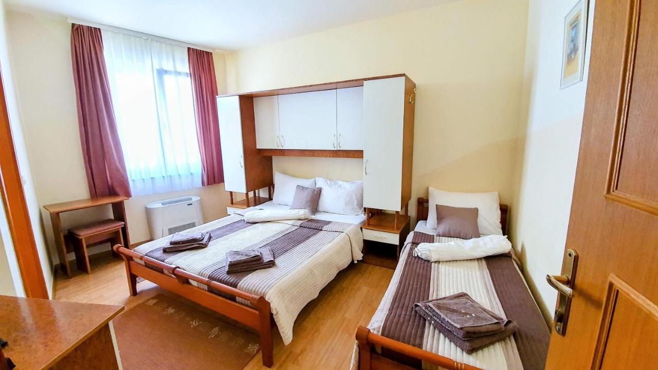 نوفاليا Villa Palcic المظهر الخارجي الصورة