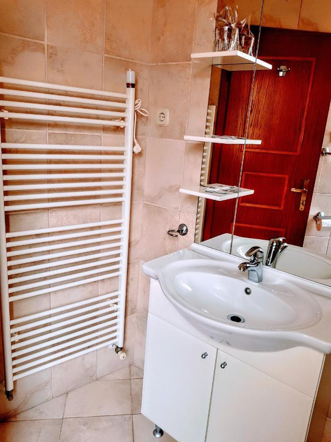 نوفاليا Villa Palcic المظهر الخارجي الصورة