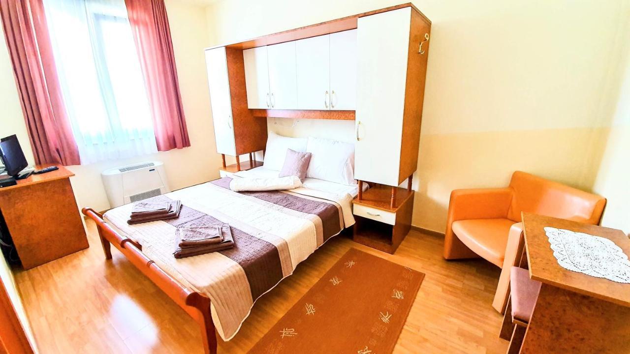 نوفاليا Villa Palcic المظهر الخارجي الصورة
