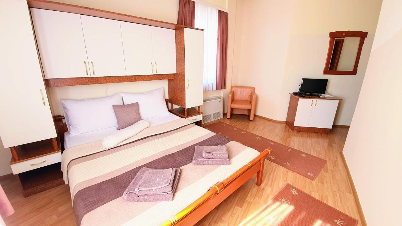 نوفاليا Villa Palcic المظهر الخارجي الصورة