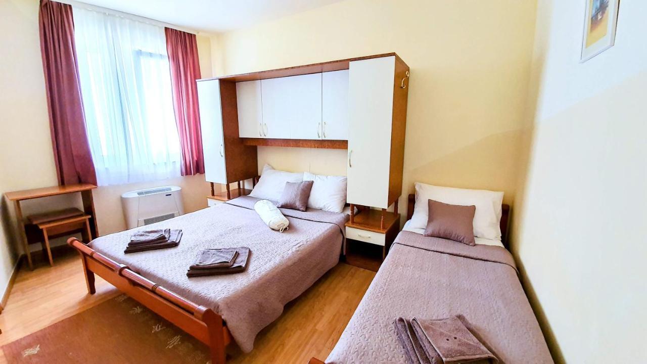 نوفاليا Villa Palcic المظهر الخارجي الصورة